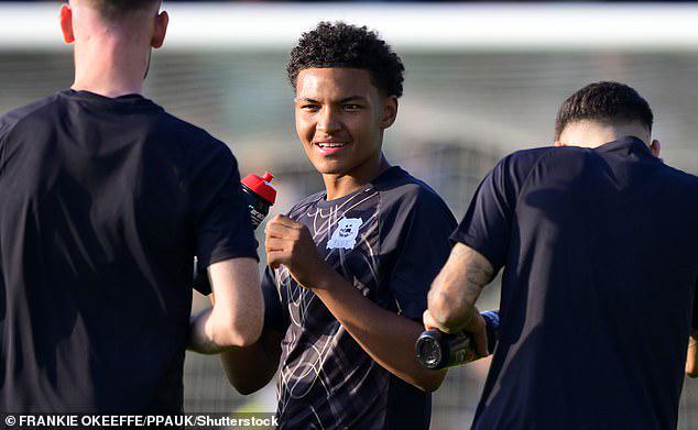 球队中, 的报道