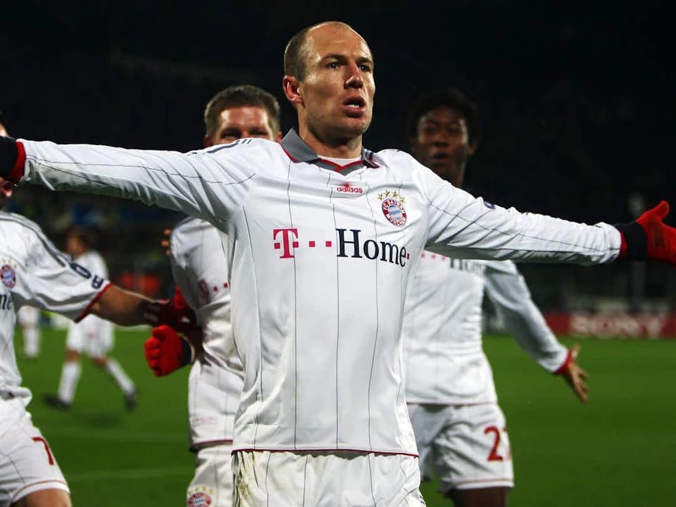 摧毁了他的, 的影响有限