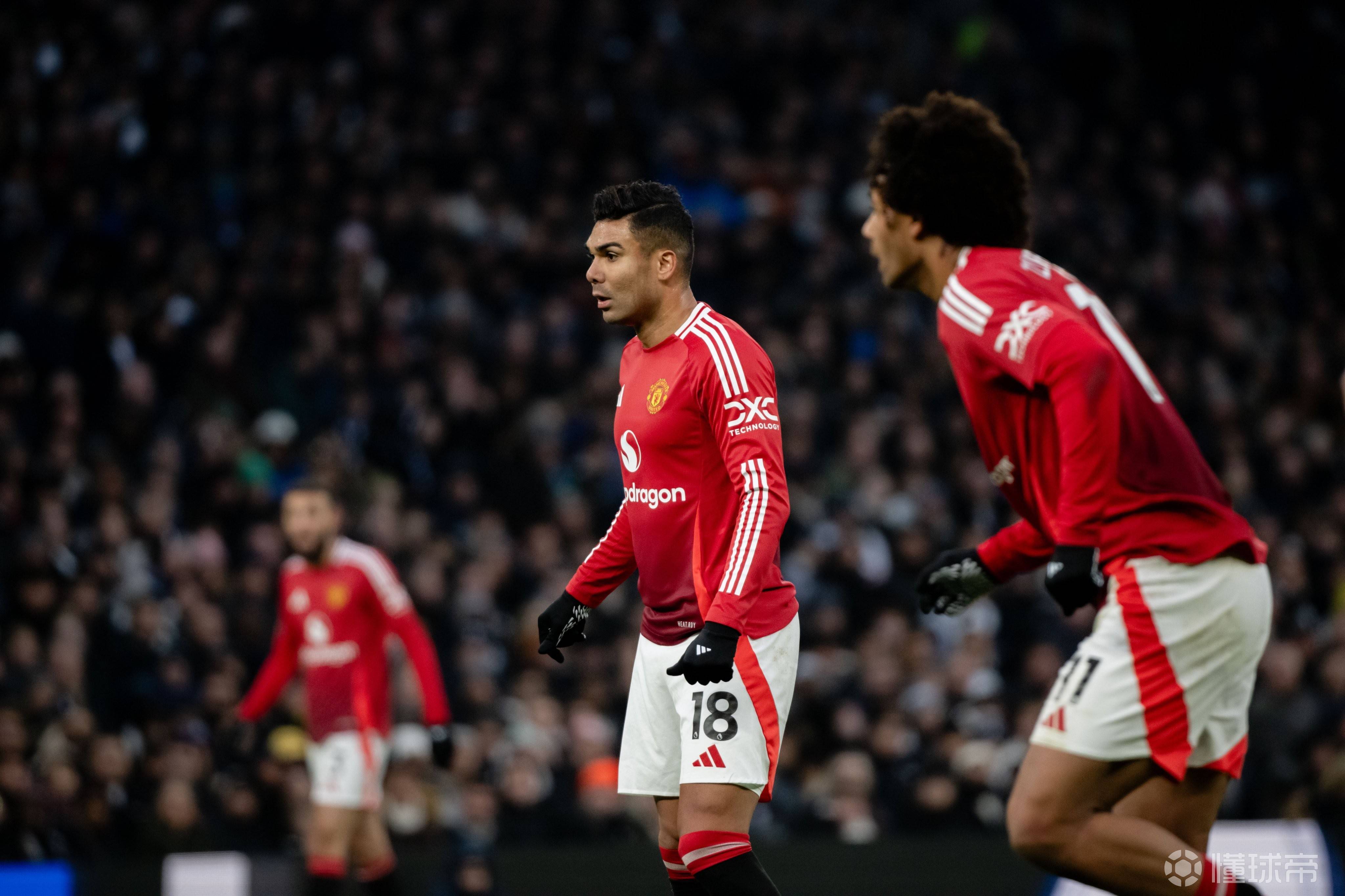 段缓解了曼, 球队还盯上